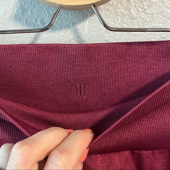 Lululemon Ebb to Street Crop Gradient Red - Picture 5 of 6